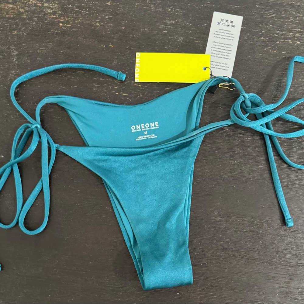 Women's One One Swim Bikini Bottoms, Ariel, Emerald Green. NWT. Sz medium